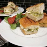 Brot & Spiele: Feta-Pesto-Sandwich
